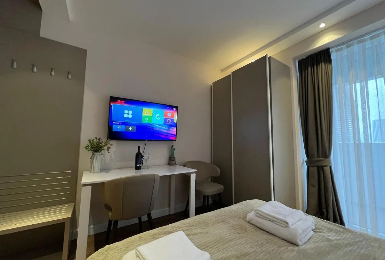 アパート Batumi Courttyard Sea Viewアパートメント グルジア